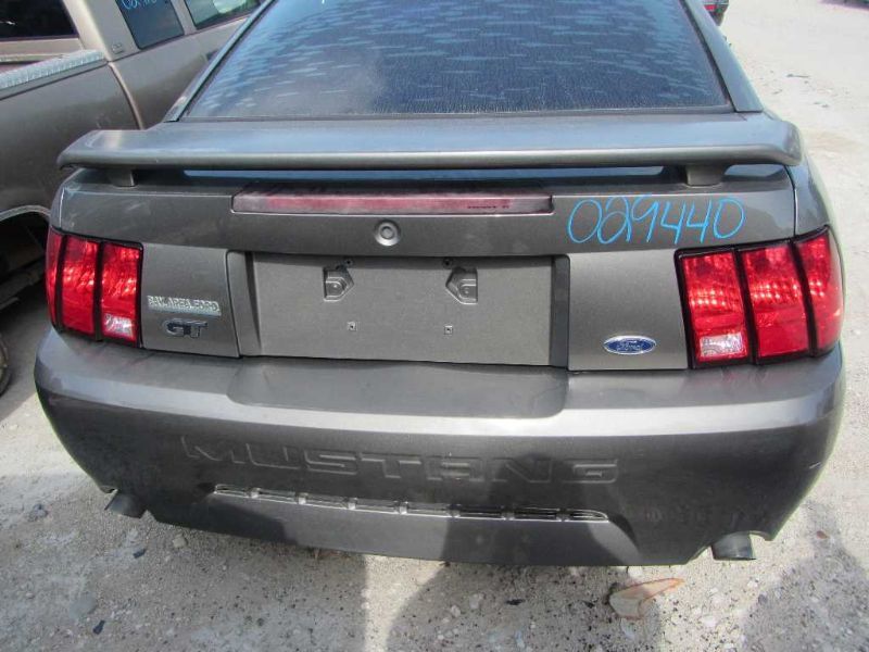 2002 ford mustang bumper
