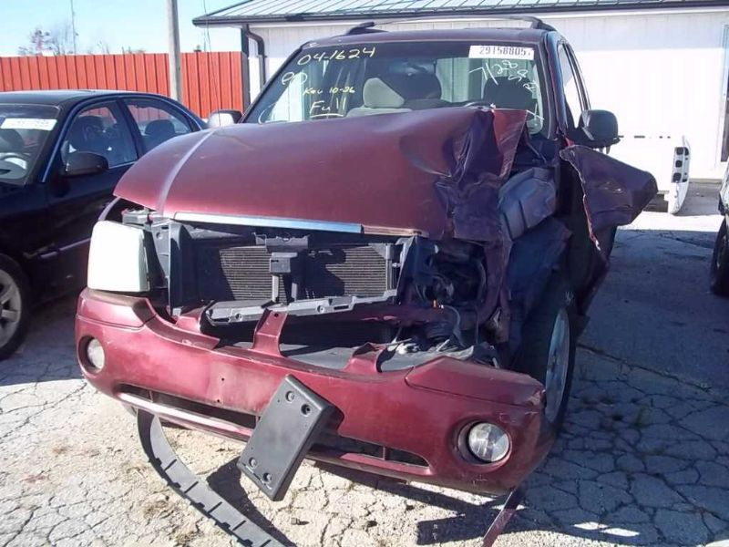 2004 Gmc Truck Envoy Xuv Front Body 116 Frontlamp 116 2004 Gmc Truck Envoy Xuv Front Body 116 Frontlamp 116