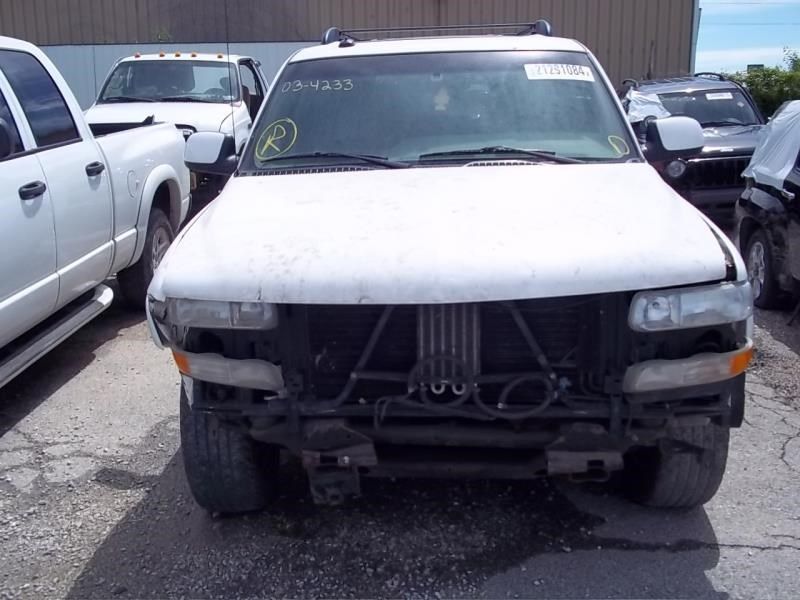 2003 Chevrolet Truck Suburban 2500 Rear Body 160 Quarter 2003 Chevrolet Truck Suburban 2500 Rear Body 160 Quarter