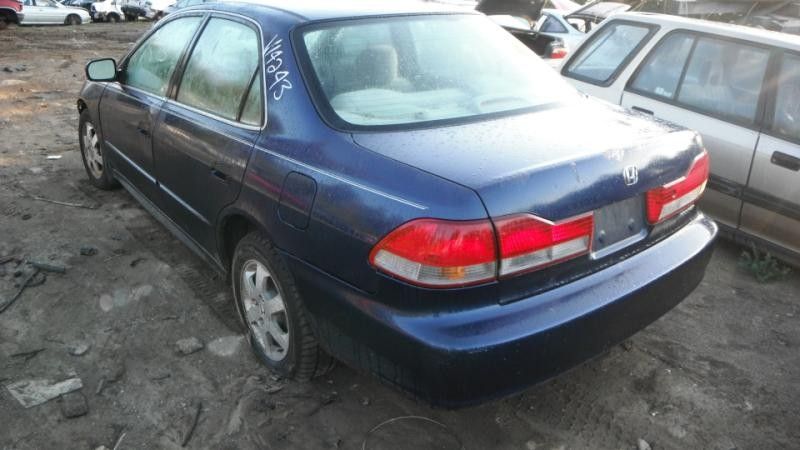 2001 Honda accord side view mirror