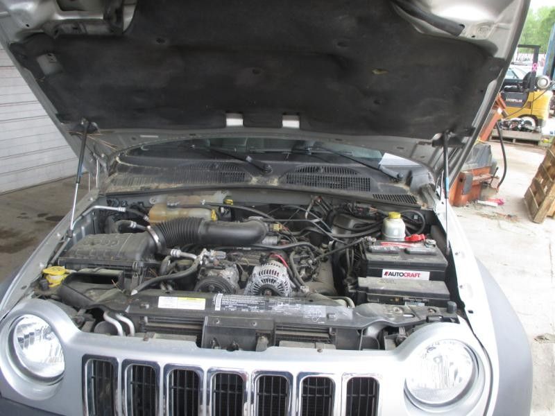Used 2004 Jeep Liberty Front Body Hood Hood Part 435097