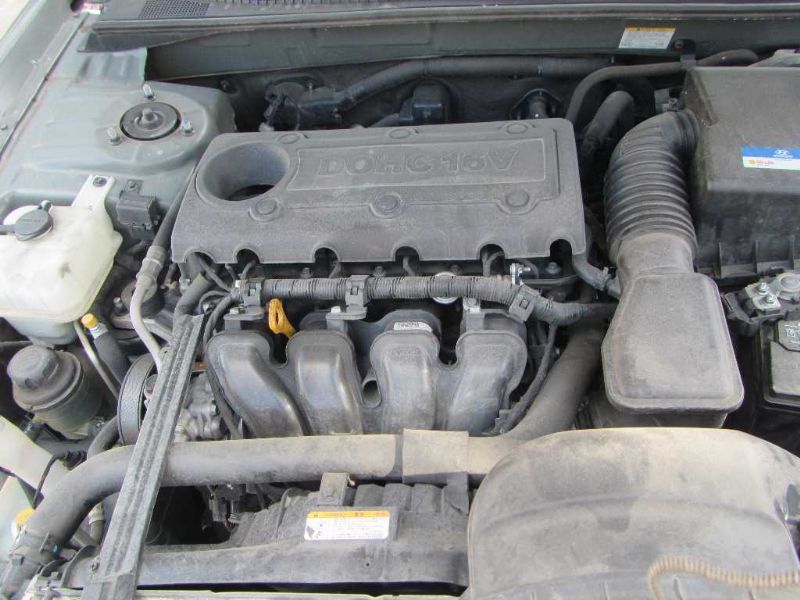 Used 2010 Hyundai Santa Fe Engine Accessories Starter Motor 2 4l