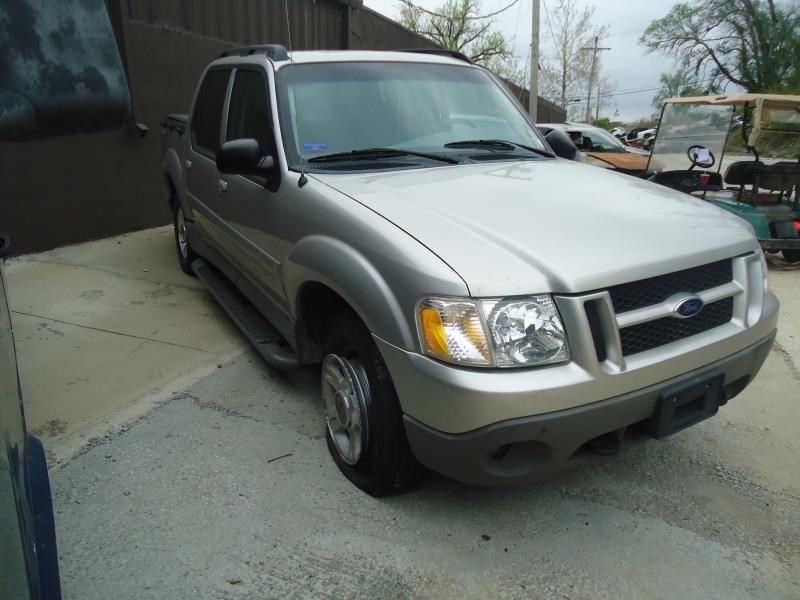 Used 2003 Ford Truck Explorer Sport Trac Accessories Wash