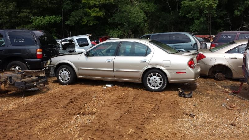 2000 Nissan maxima body parts #5