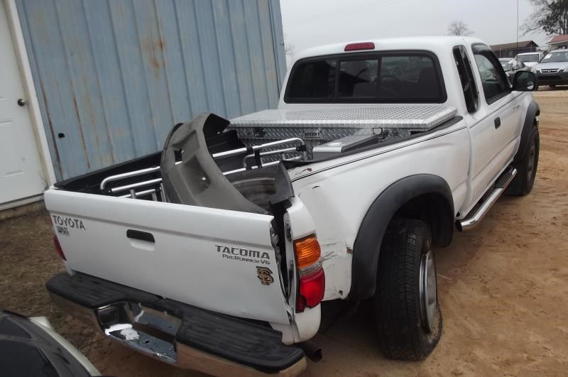 Used 2004 Toyota Rear Body Decklid Tailgate Decklid Tailga