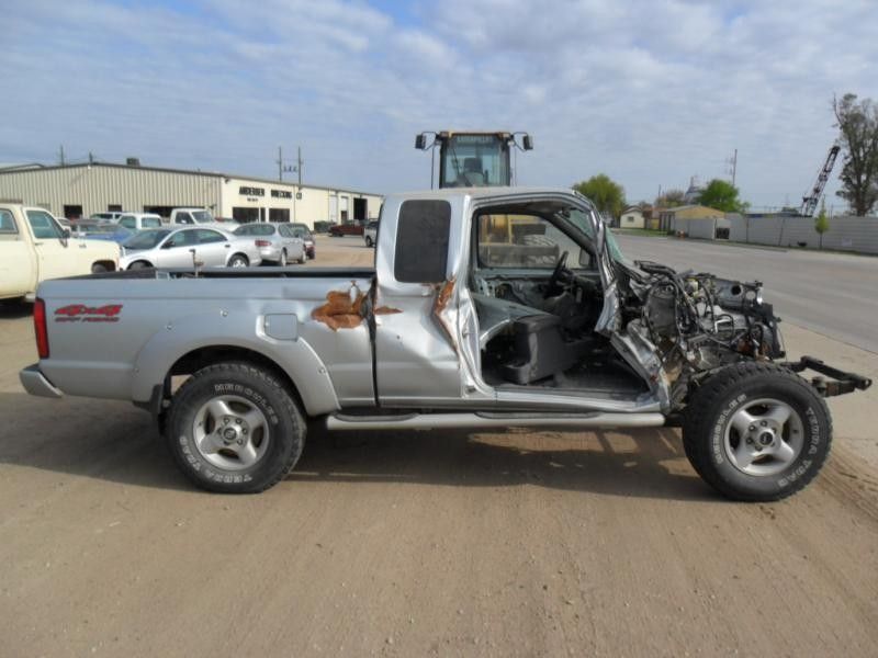 2001 Nissan frontier parting out #5