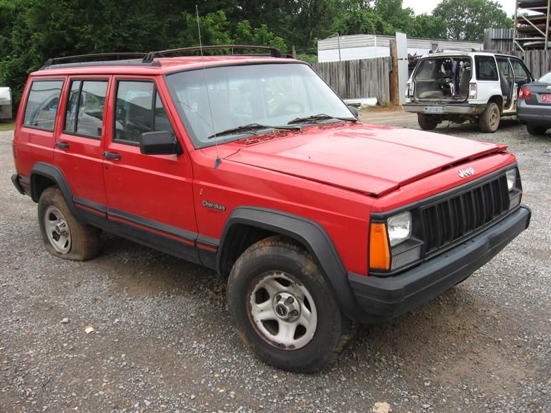 Used 1996 Jeep Cherokee Rear Body Bumper Assembly Rear W O