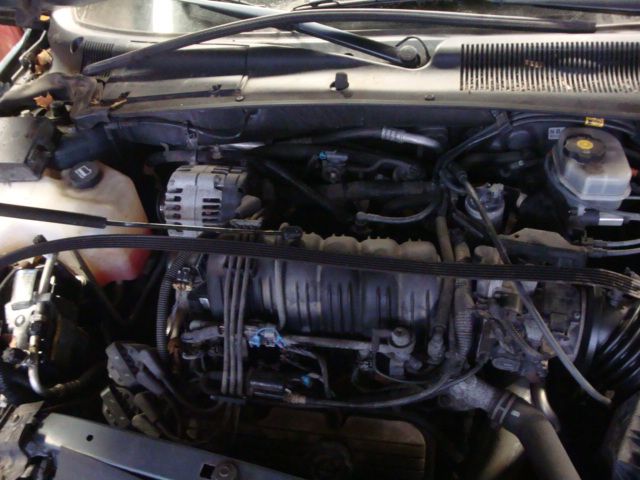 Used 2002 Buick Lesabre Engine Accessories Throttle Body Assembly